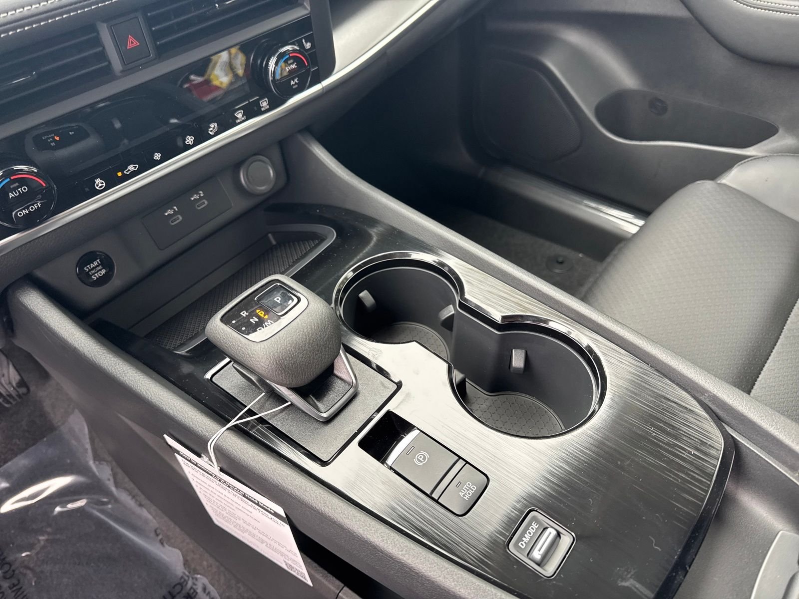 New 2026 Nissan Rogue Dark Armor 4D Sport Utility