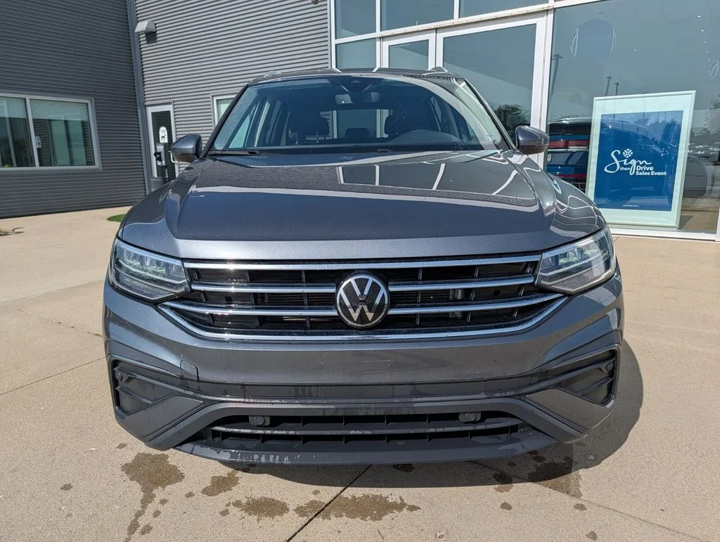 Certified Used 2024 Gray Volkswagen 2.0T SE image 7