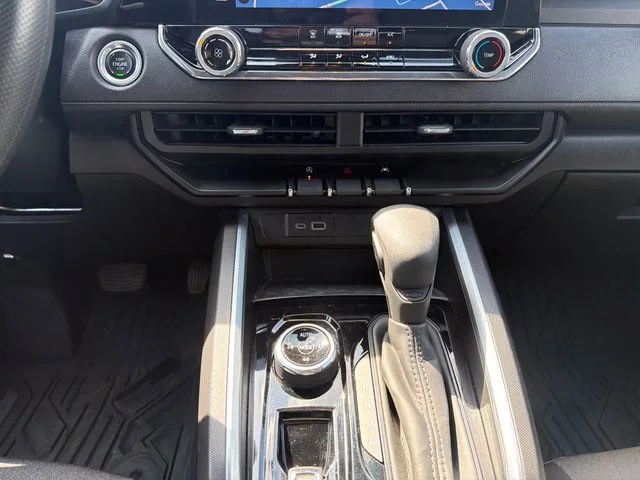 Used 2024 Sterling Gray Metallic Chevrolet Trail Boss image 33
