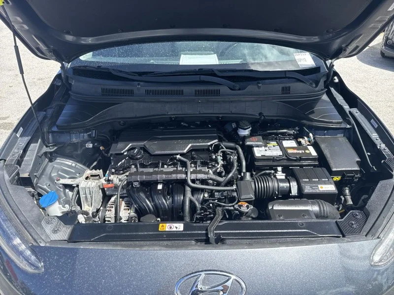 Used 2022 Gray Hyundai SE image 14