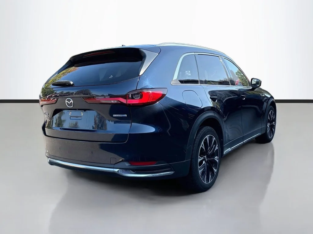 Certified Used 2024 Crystal Blue Mazda Premium image 7