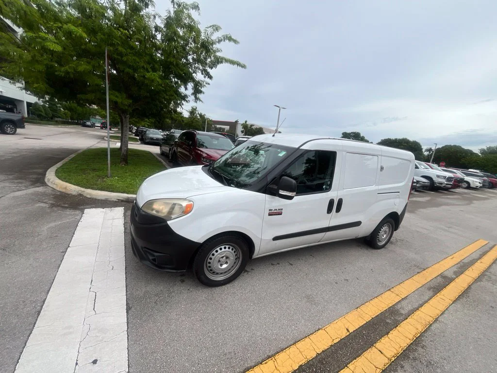 Used 2016 Bright White Ram Tradesman image 7