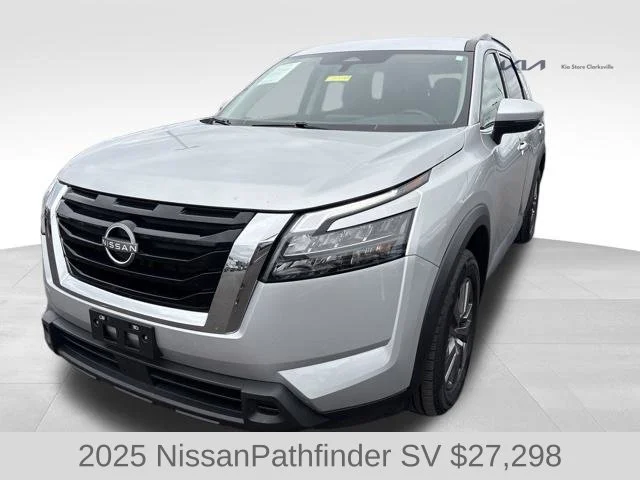 Used 2025 Silver Nissan SV image 4