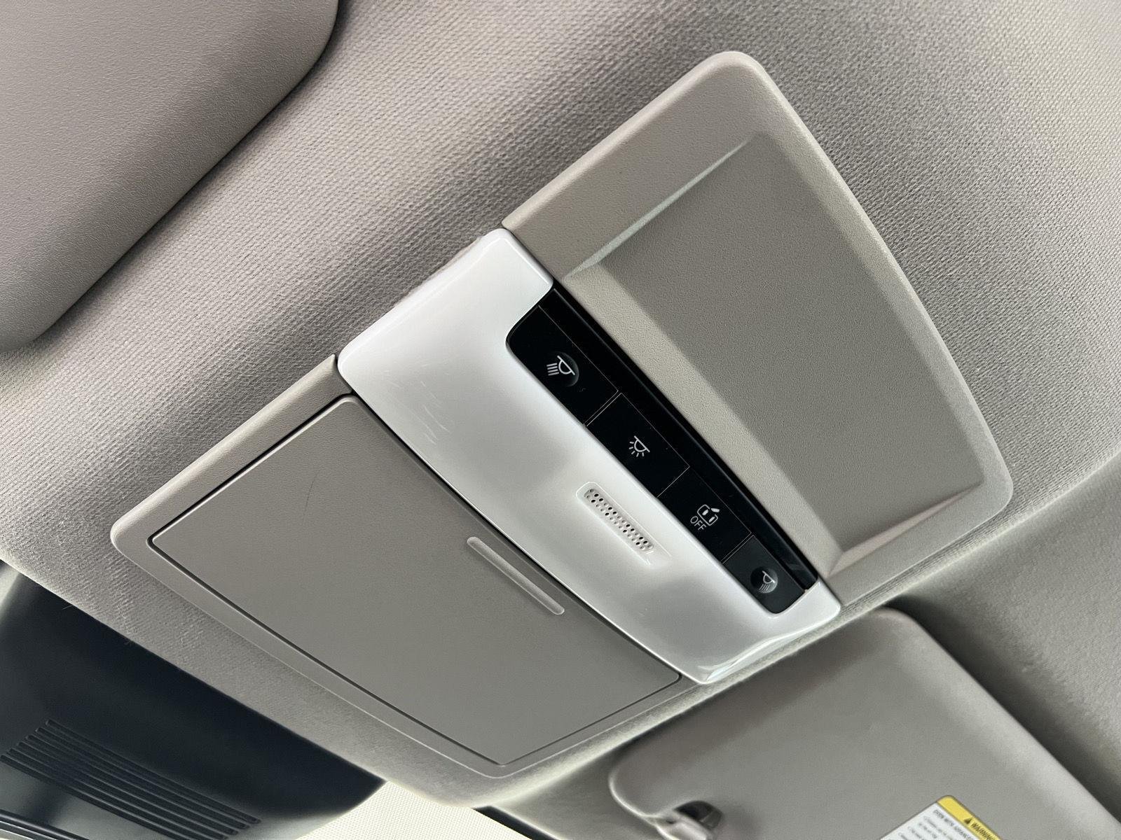 2022 Nissan Sentra SV - Photo 22