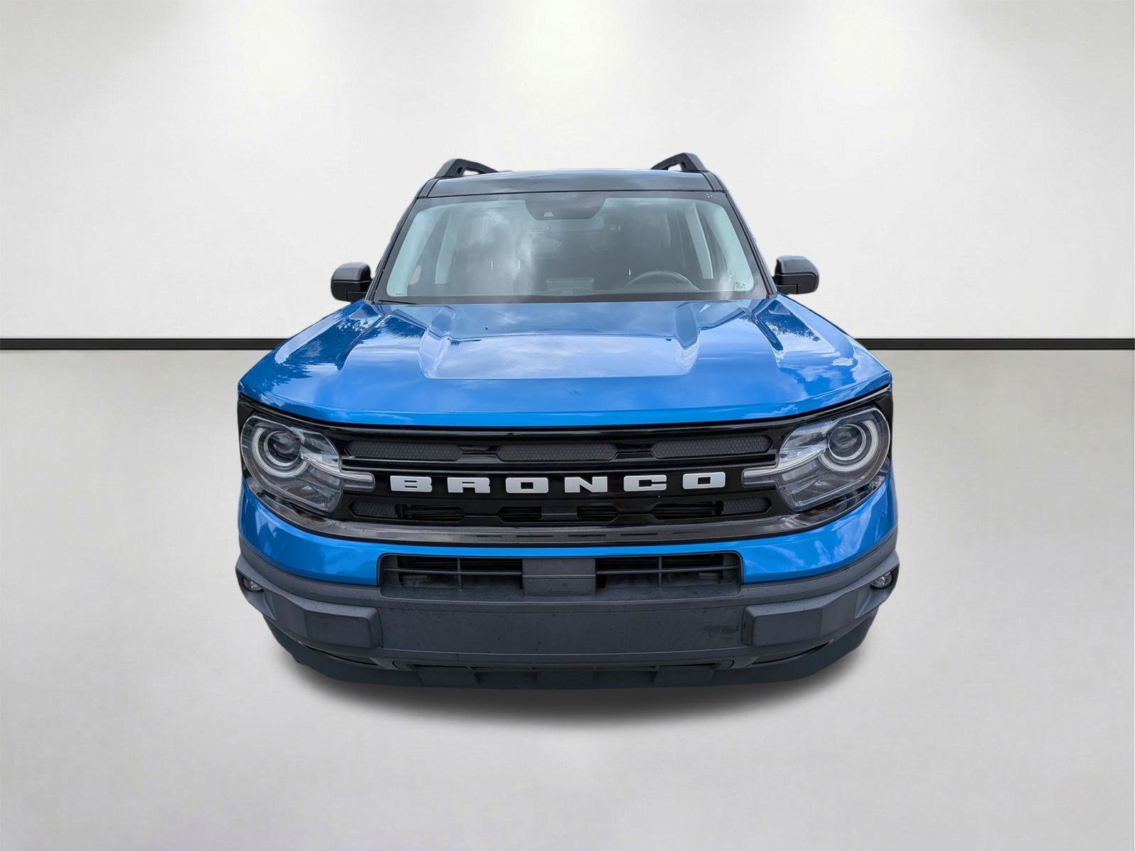 Used 2022 Velocity Blue Metallic Ford Outer Banks image 9
