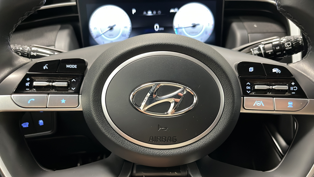 Used 2023 Serenity White Pearl Hyundai SEL image 16