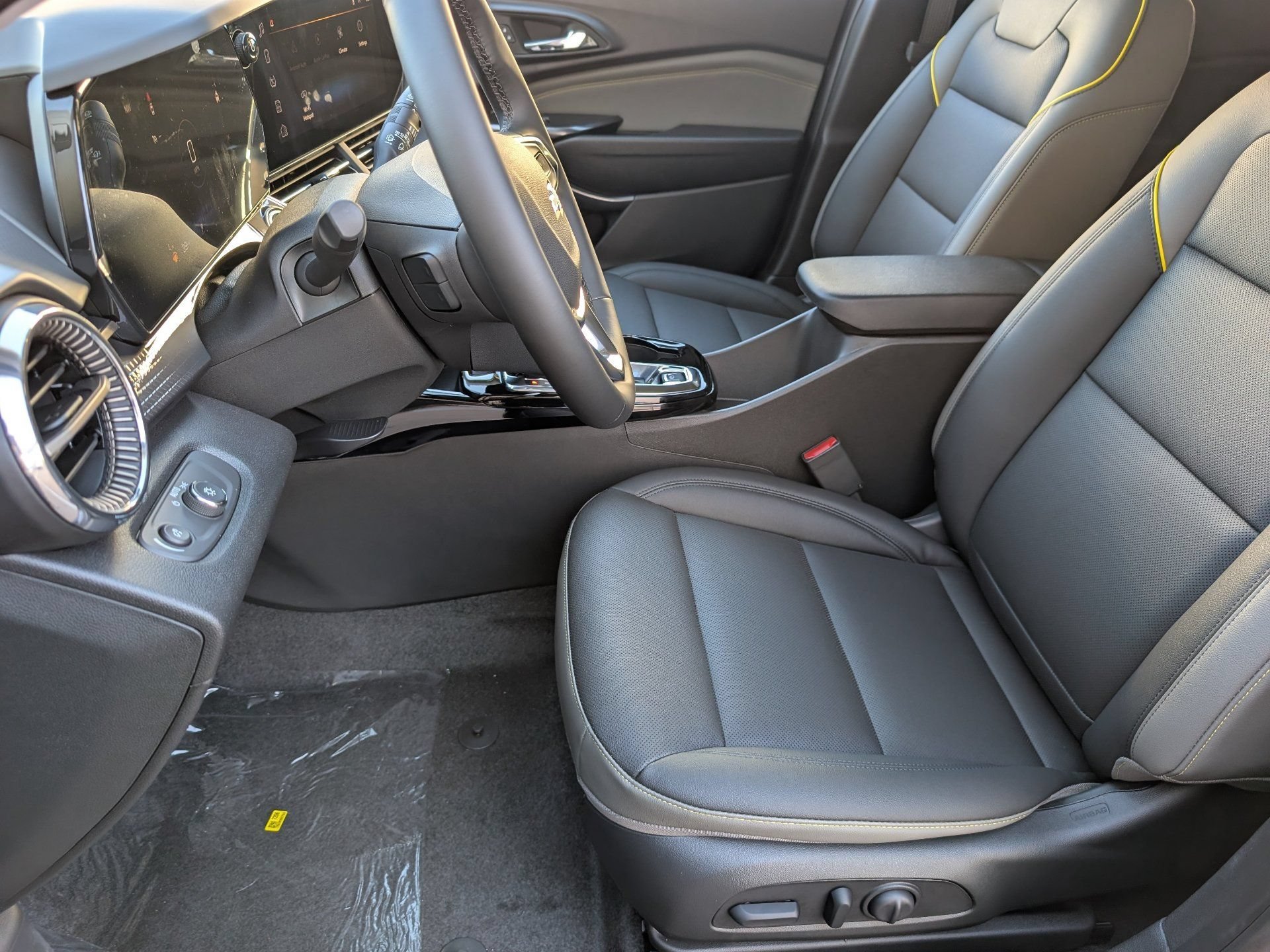 2026 Chevrolet Trax Activ - Photo 17