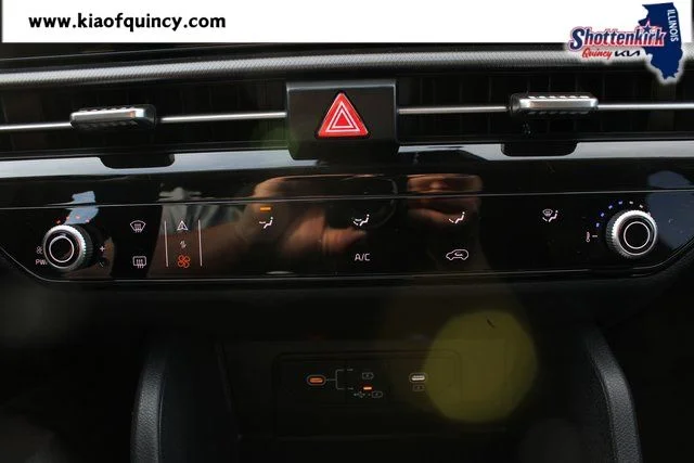 New 2026 Black Kia LX image 32