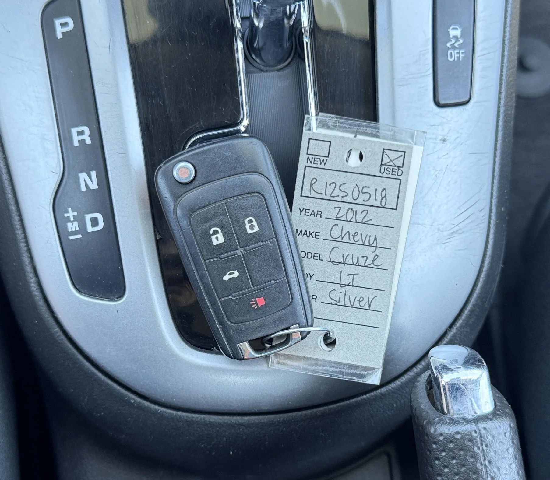 Used 2012 Silver Ice Metallic Chevrolet LT w/1LT image 20