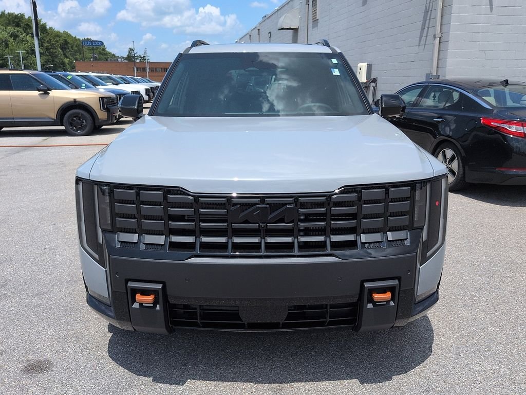 New 2027 Wolf Gray Kia X-Pro SX Prestige image 3