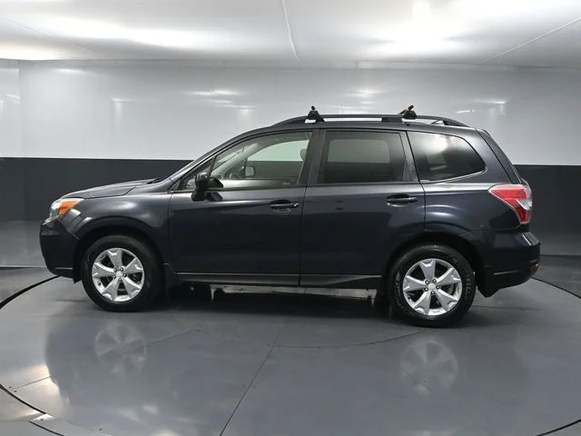 Used 2016 Gray Subaru 2.5i Premium image 9