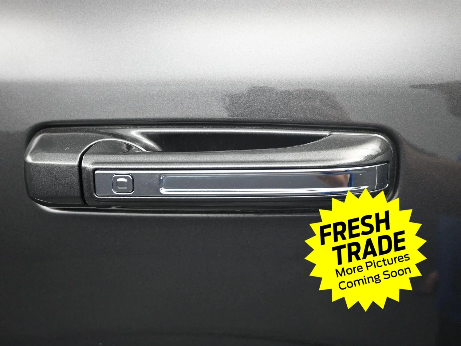 Used 2021 Granite Crystal Metallic Clearcoat Ram Laramie image 9