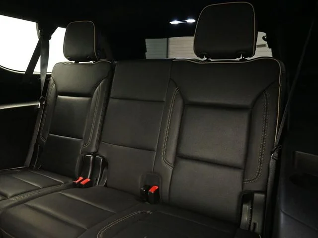 Used 2023 Black GMC SLT image 20