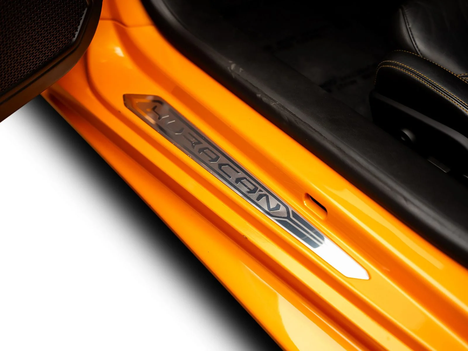 Used 2015 Orange Lamborghini LP610-4 image 58