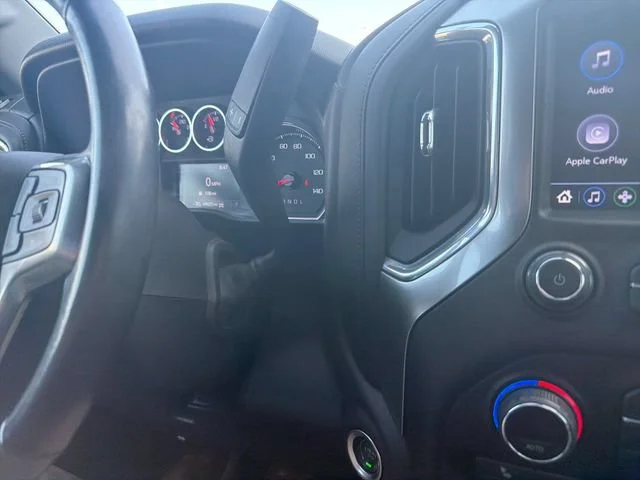 Used 2021 BLACK Chevrolet RST image 29