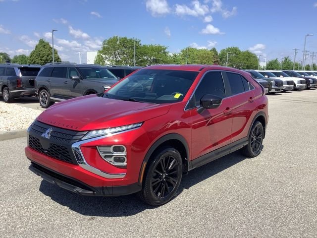 2024 Mitsubishi Eclipse Cross LE S-AWC's photo