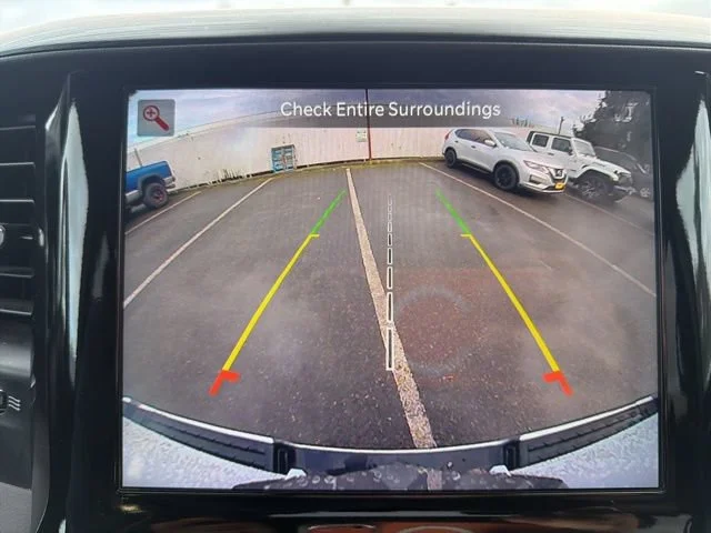 Used 2024 Bright White Clearcoat Ram Laramie image 33