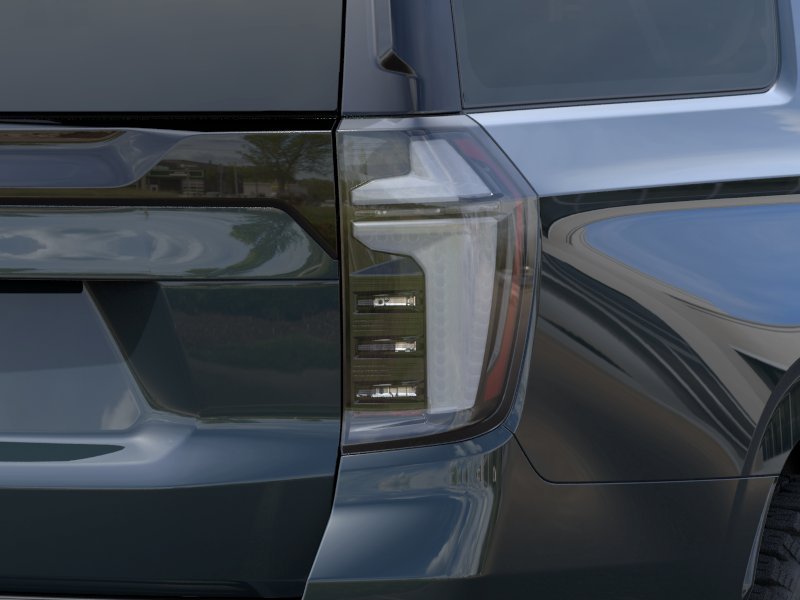 2026 Chevrolet Suburban Z71 - Photo 11