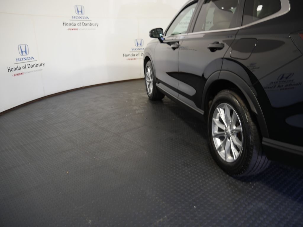 Certified Used 2024 Crystal Black Pearl Honda EX-L image 11
