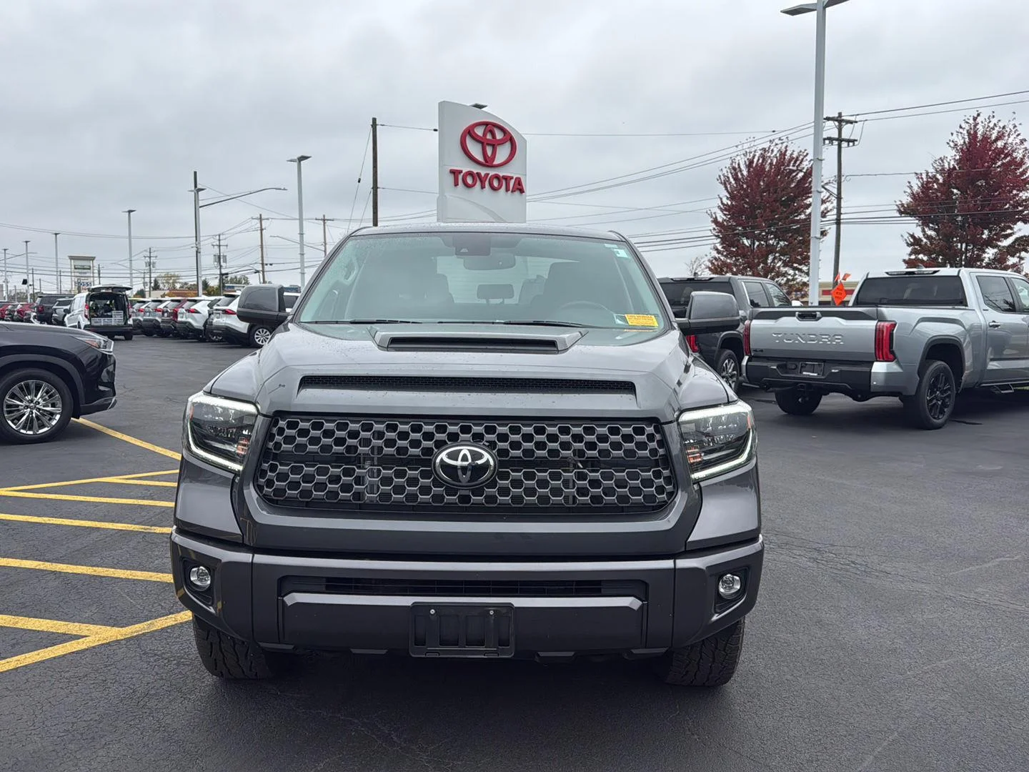 Used 2021 Magnetic Gray Metallic Toyota SR5 image 8