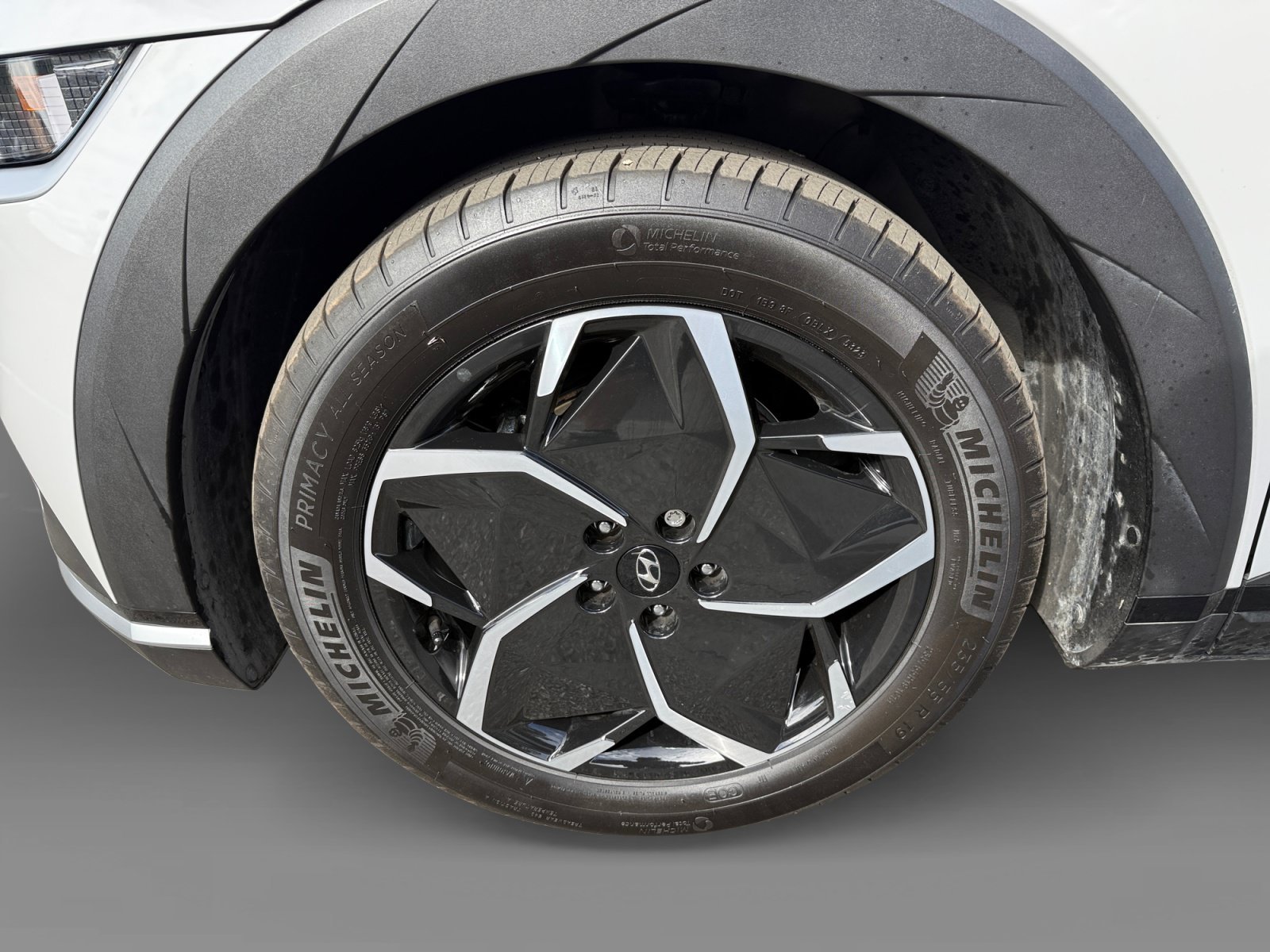 Certified Used 2024 Cyber Gray Hyundai SEL image 9
