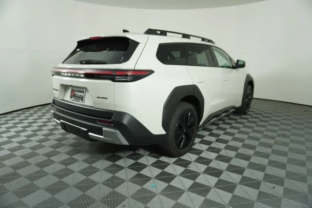 New 2026 CRYSTAL WHITE PEARL Subaru Premium image 7