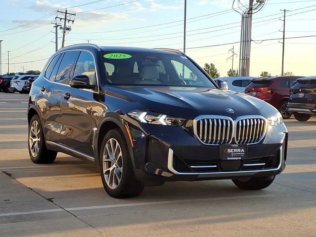 Used 2025 Tanzanite Blue II Metallic BMW xDrive40i image 16