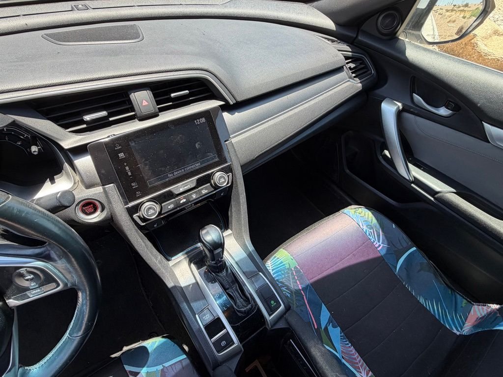 Used 2018 White Honda EX-T image 17
