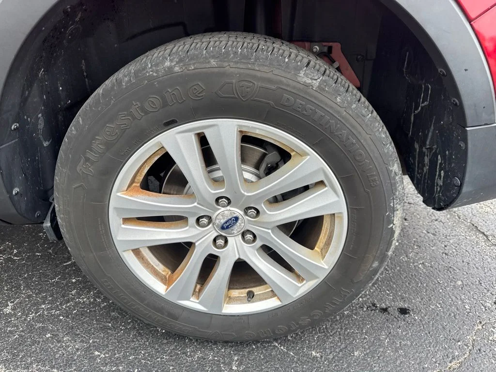 Used 2018 Red Ford XLT image 47