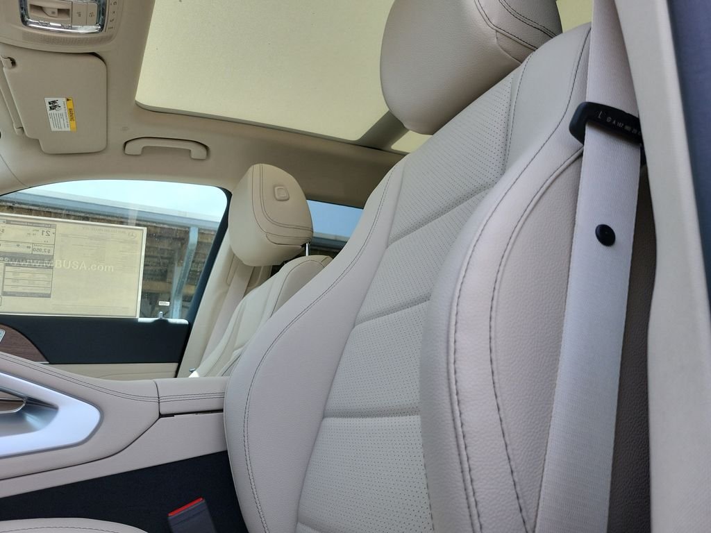 New 2026 Polar White Mercedes-Benz GLS 450 image 23