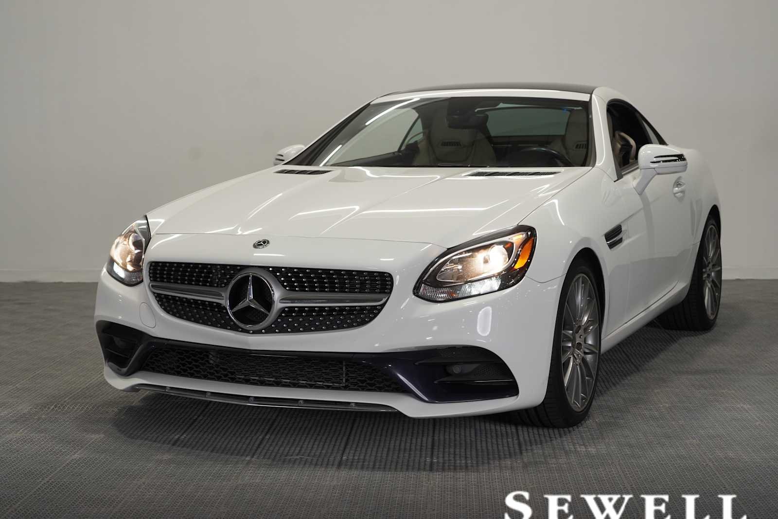 2018 Mercedes-Benz SLC Roadster SLC300