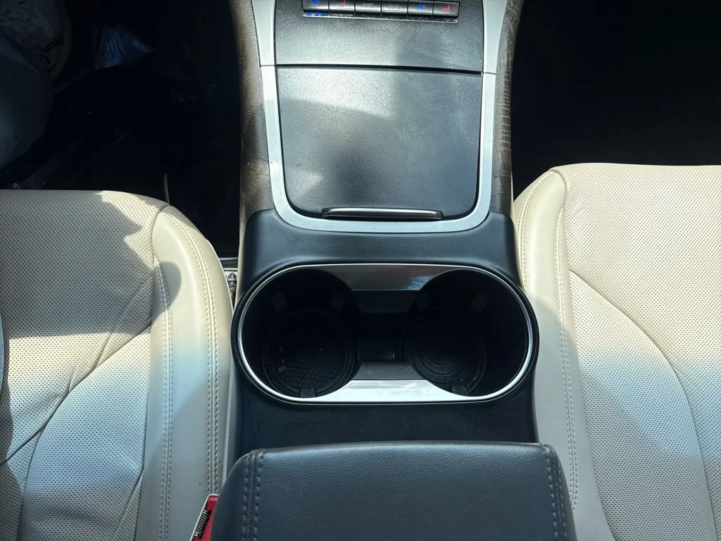 Used 2020 White Lincoln Reserve image 23