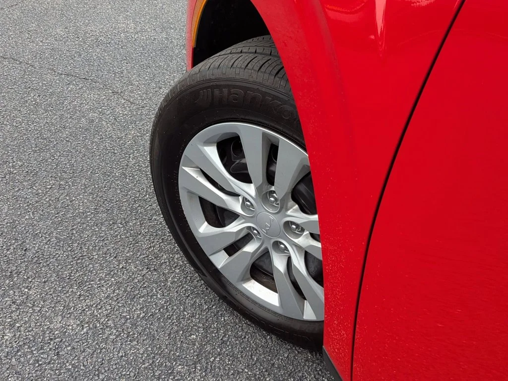 Used 2025 Inferno Red Kia LX image 9