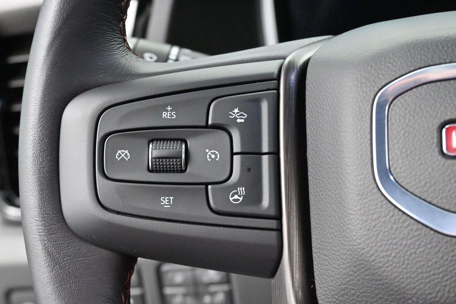 Used 2026 Onyx Black GMC AT4X image 18