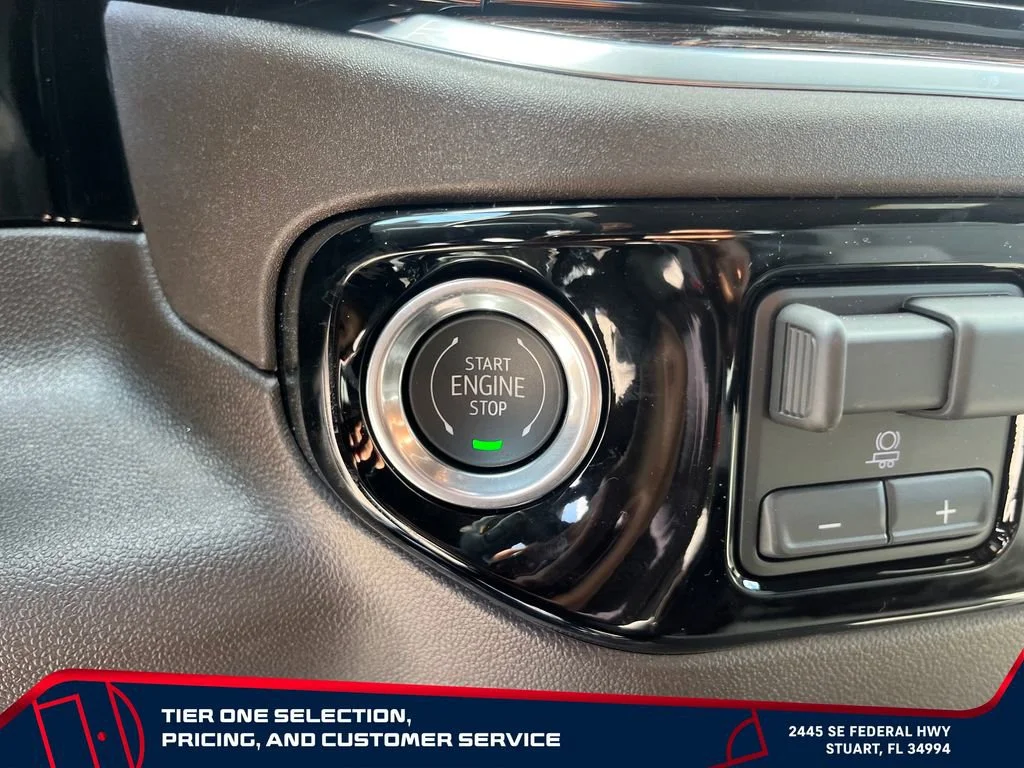New 2026 Summit White GMC SLE image 28
