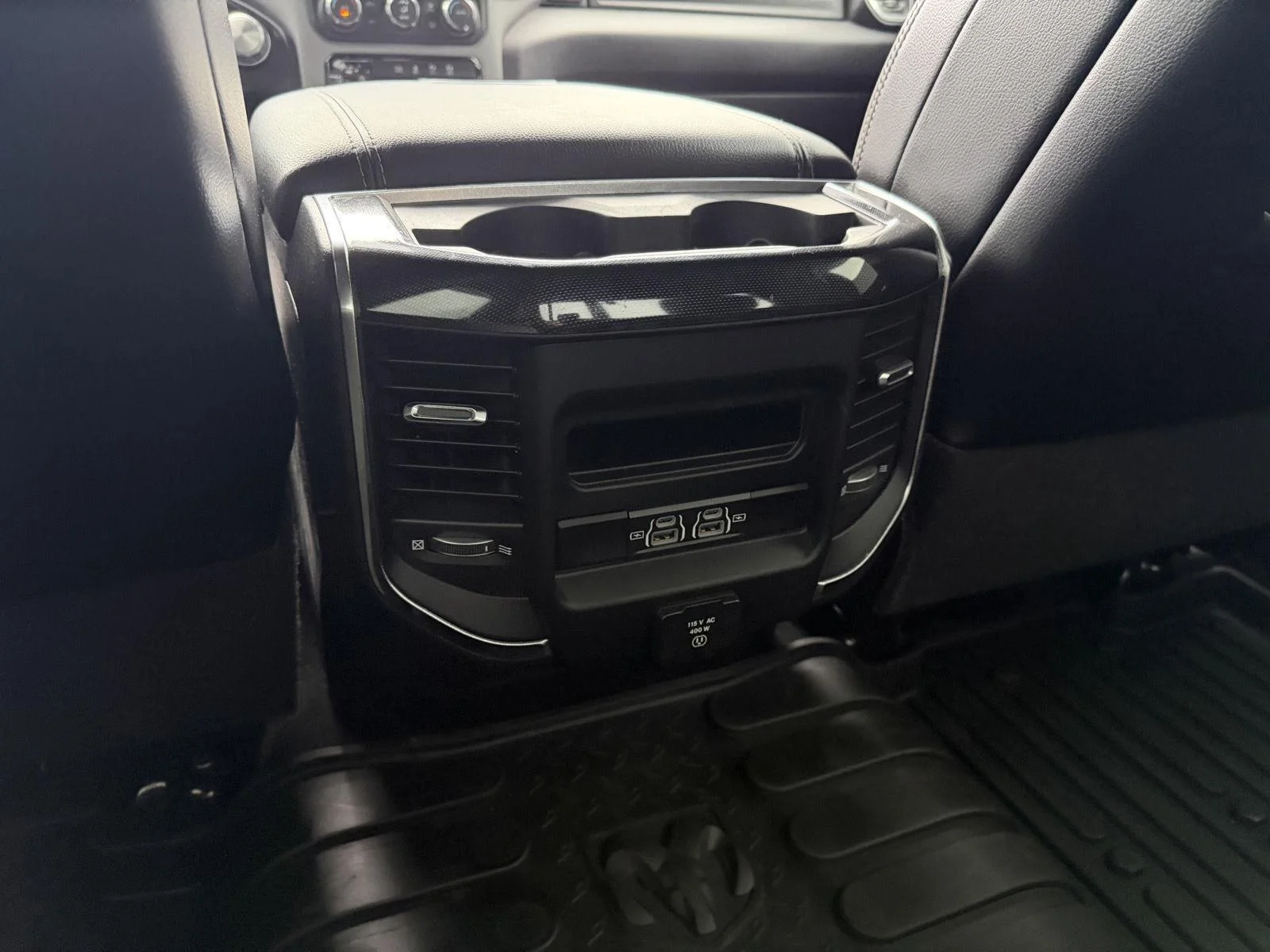 Used 2022 Diamond Black Crystal Pearlcoat Ram Laramie image 9