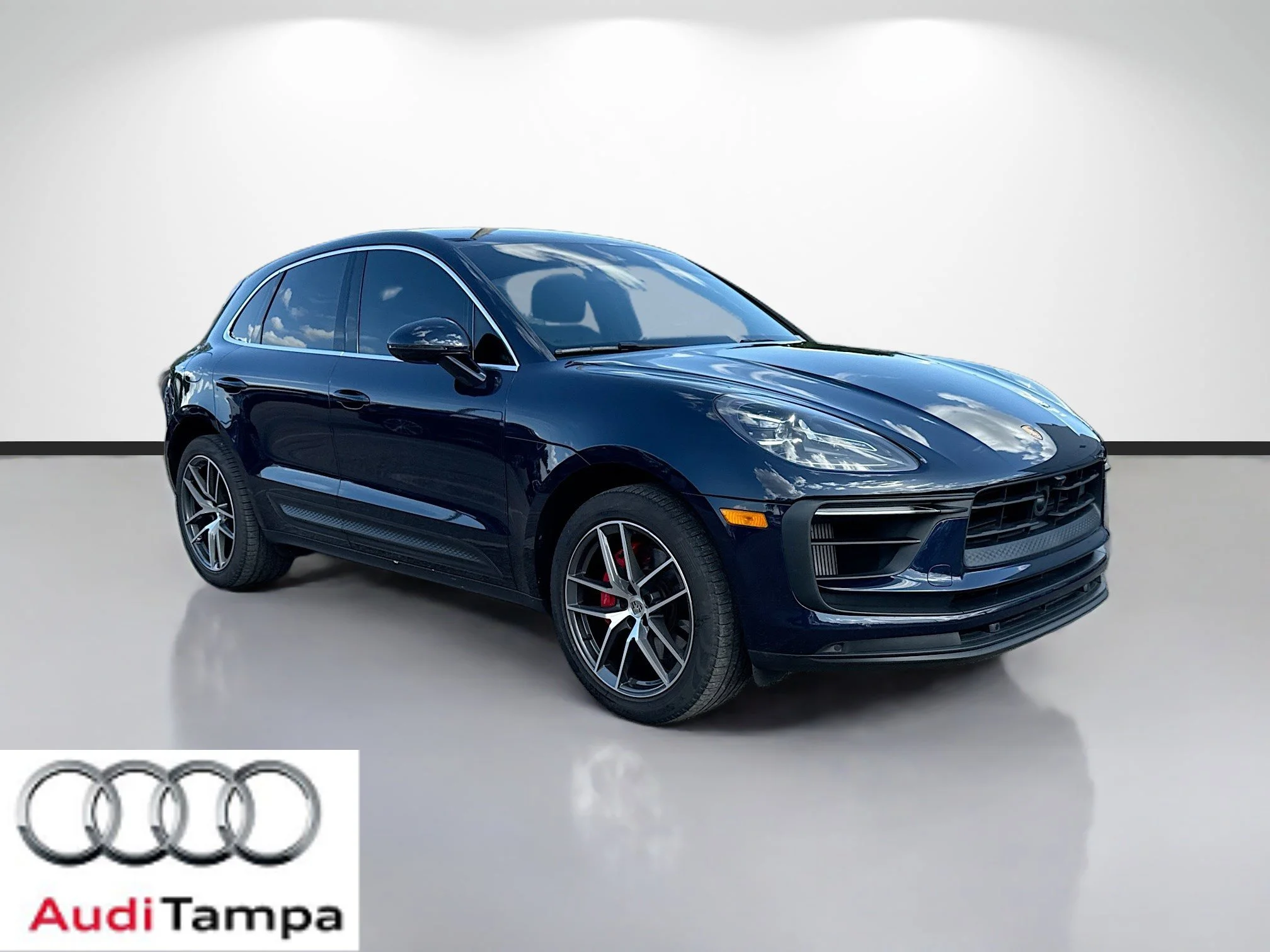 Used 2022 Blue Porsche S image 1