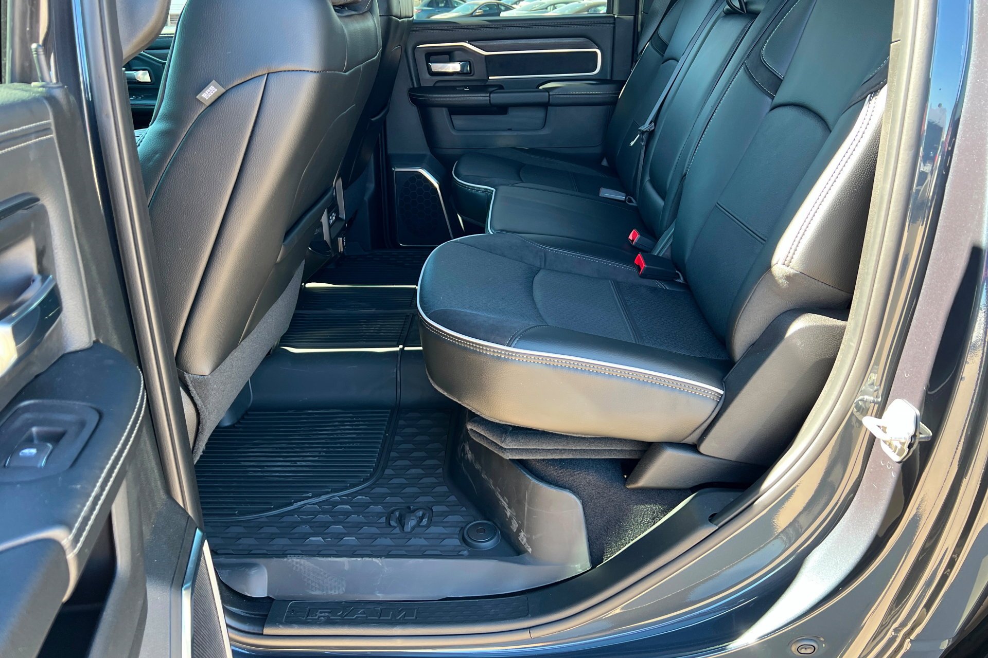 New 2026 Forged Blue Metallic Exterior Paint RAM Laramie image 22