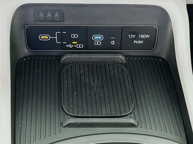 New 2026 Hyundai KONA SEL Sport