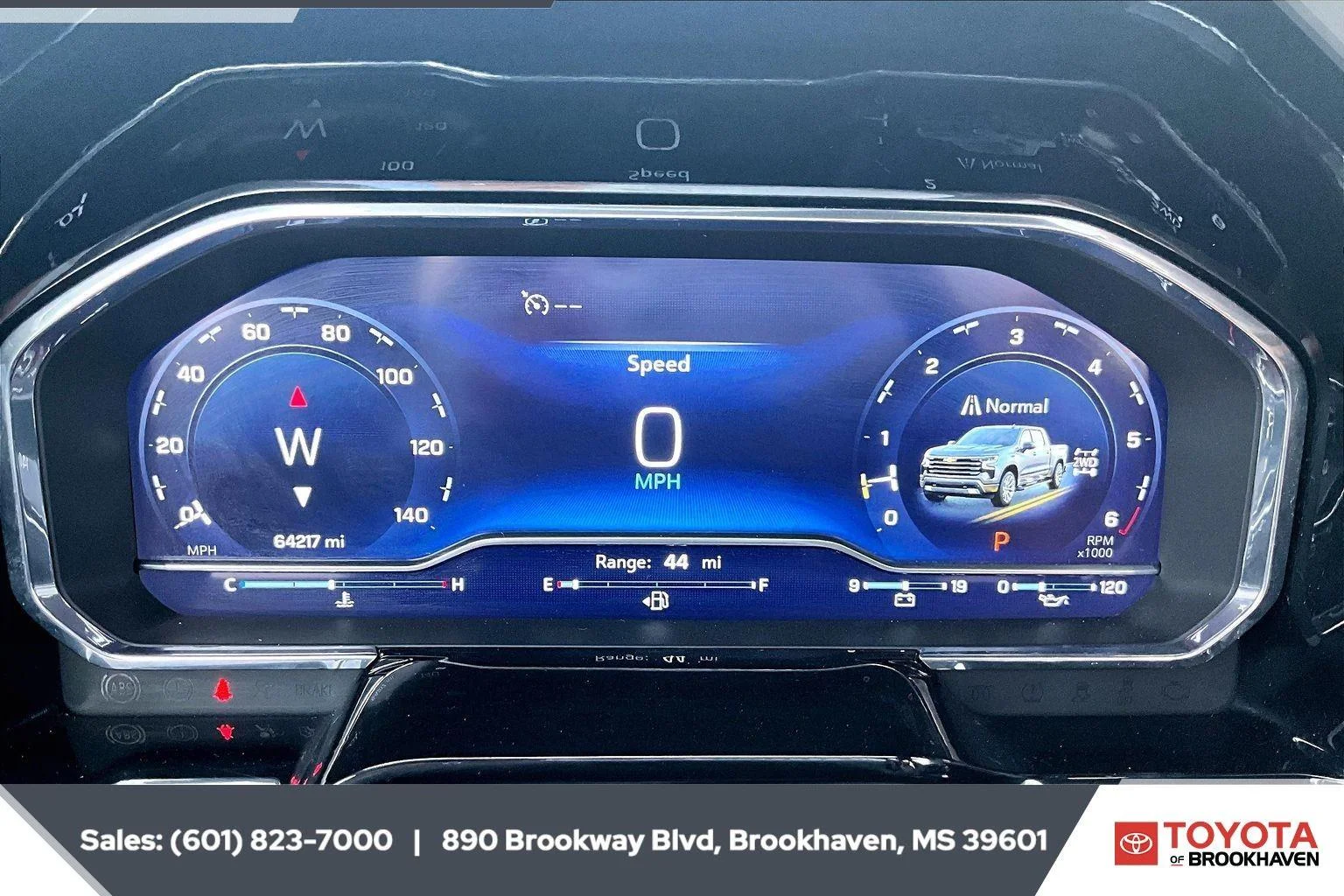 Used 2023 Radiant Red Tintcoat Chevrolet High Country image 14