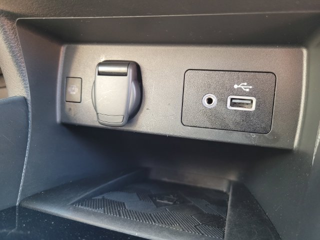 Used 2025 Gray Nissan 1.6 SV image 25