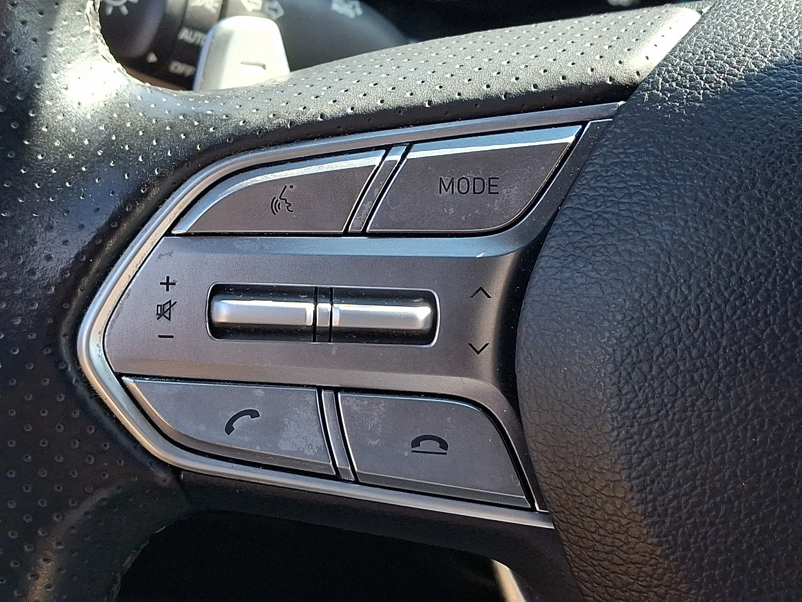 Used 2023 Black Hyundai Calligraphy image 22