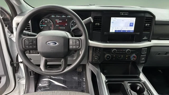 Used 2025 White Ford XLT image 11