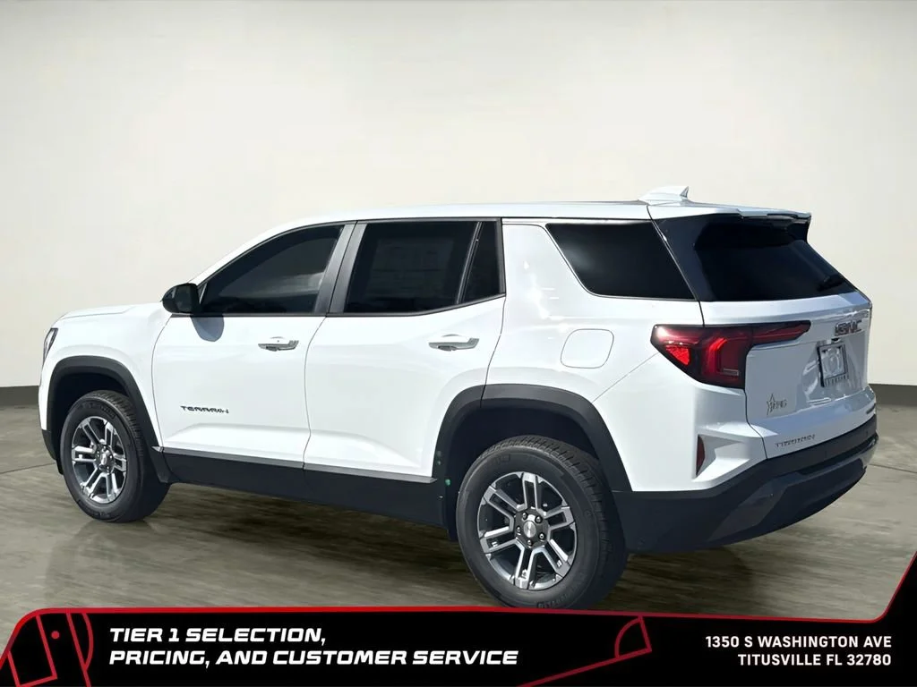 New 2026 Summit White GMC Elevation image 3