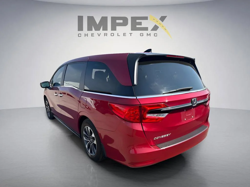 Used 2024 Red Honda EX-L image 2