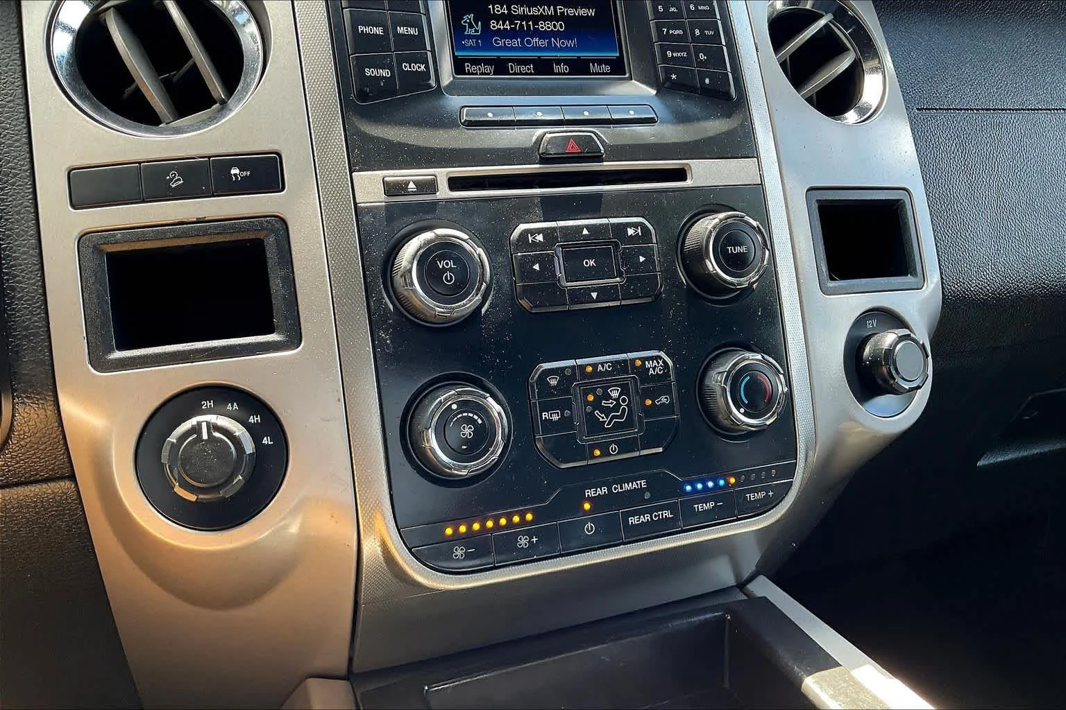 Used 2017 Magnetic Ford XLT image 33
