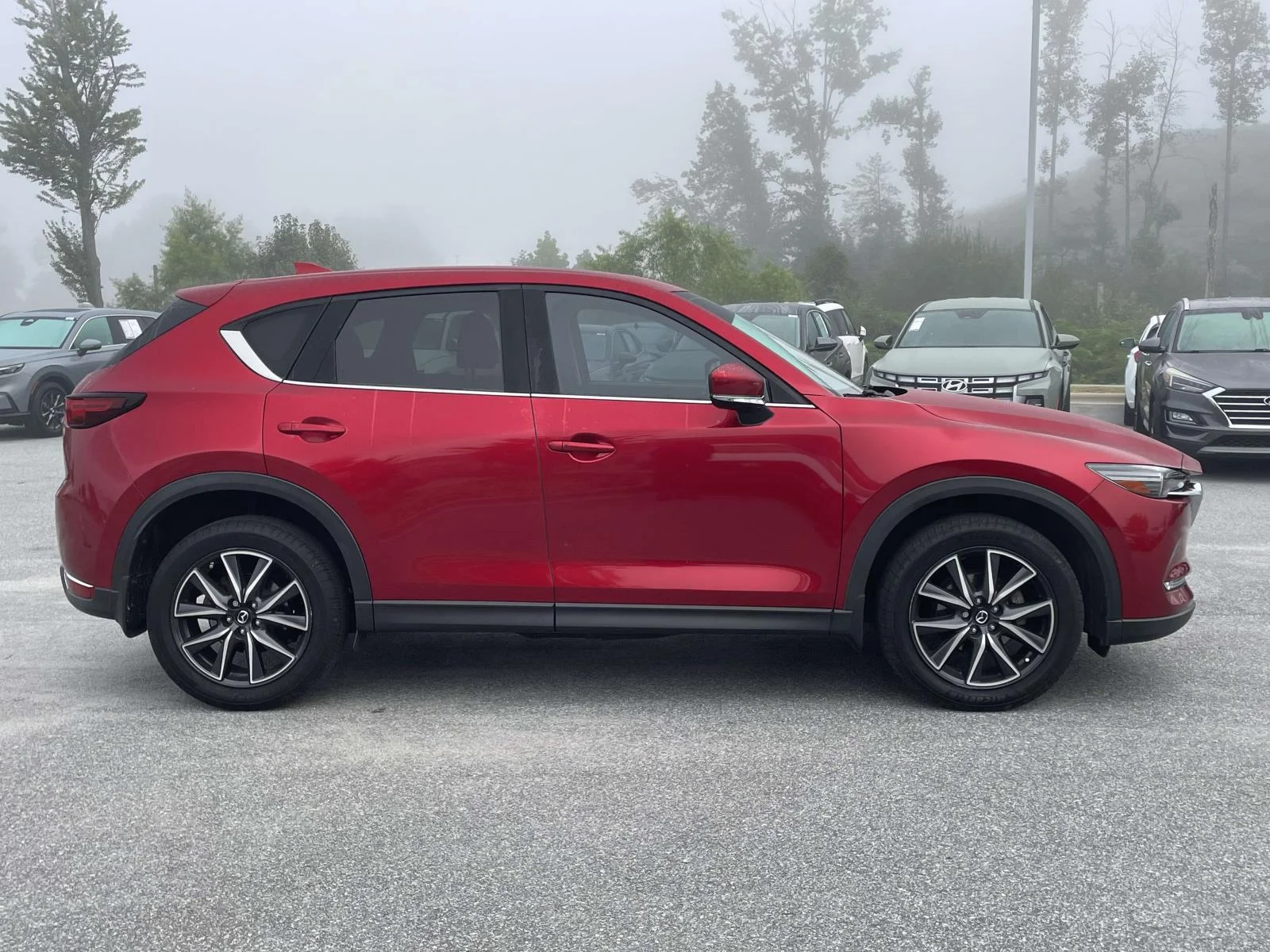 Used 2017 Soul Red Crystal Metallic Mazda Grand Select image 29