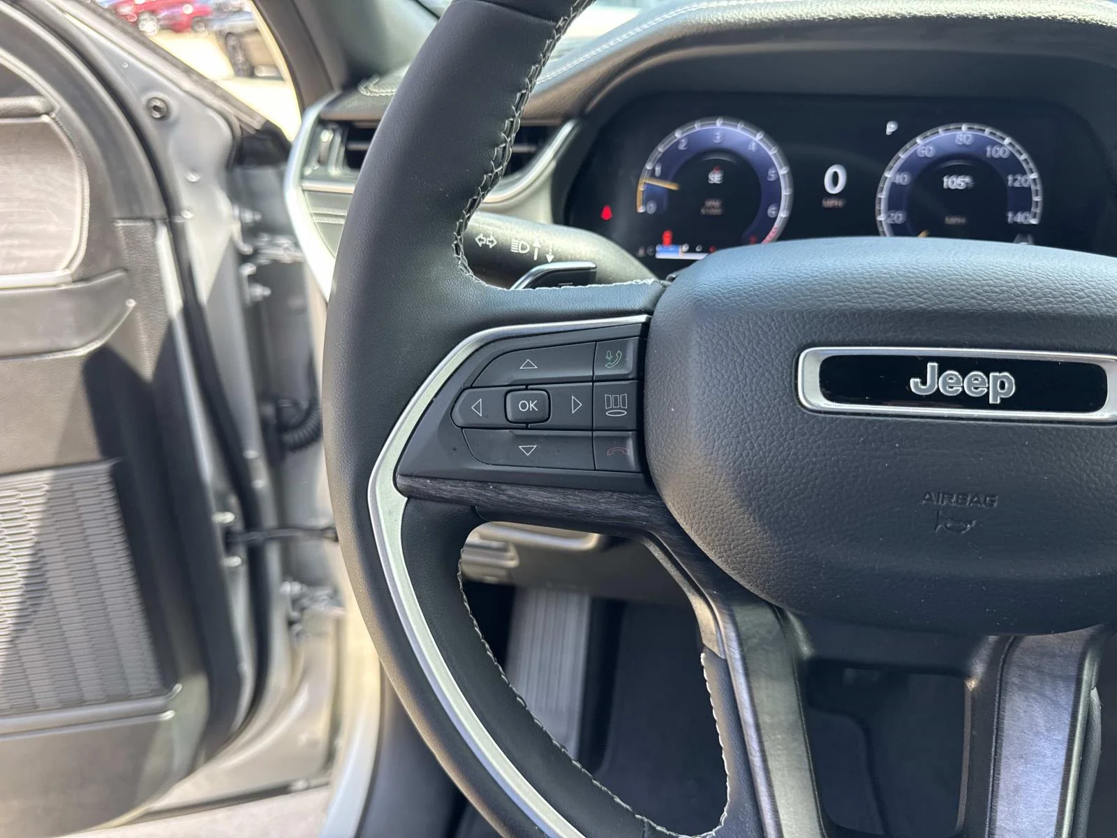 Used 2024 Silver Zynith Jeep Limited image 23