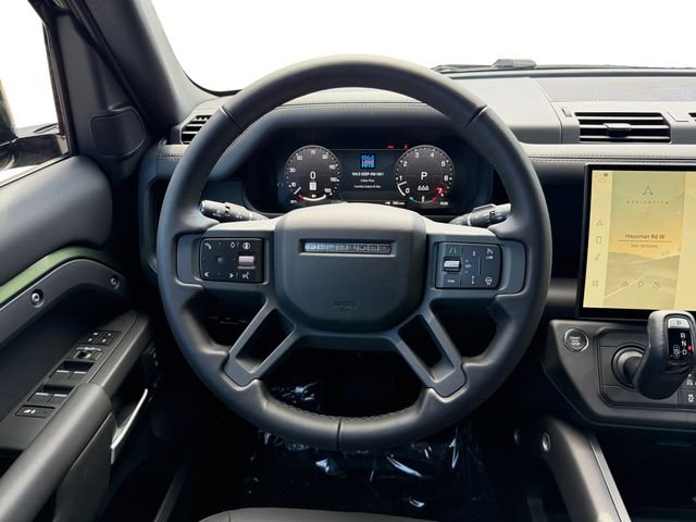 New 2026 Woolstone Green Land Rover X-Dynamic SE image 13