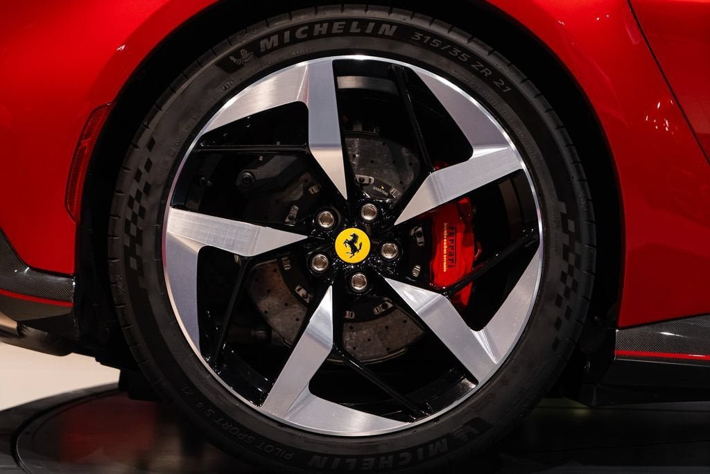 Certified Used 2025 Rosso Imola Ferrari Base image 13
